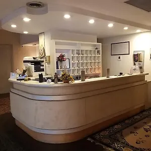 Cavalieri Del Tau Otel